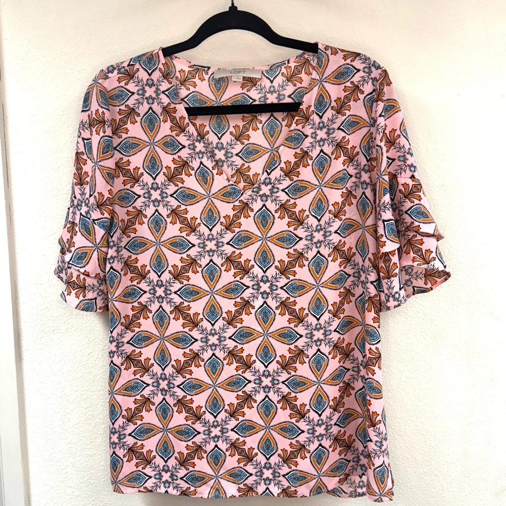 Loft tiered bell sleeve kaleidoscope blouse, lightweight pink multi, size M